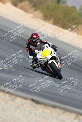 media/Apr-10-2022-SoCal Trackdays (Sun) [[f104b12566]]/Turn 10 (1pm)/